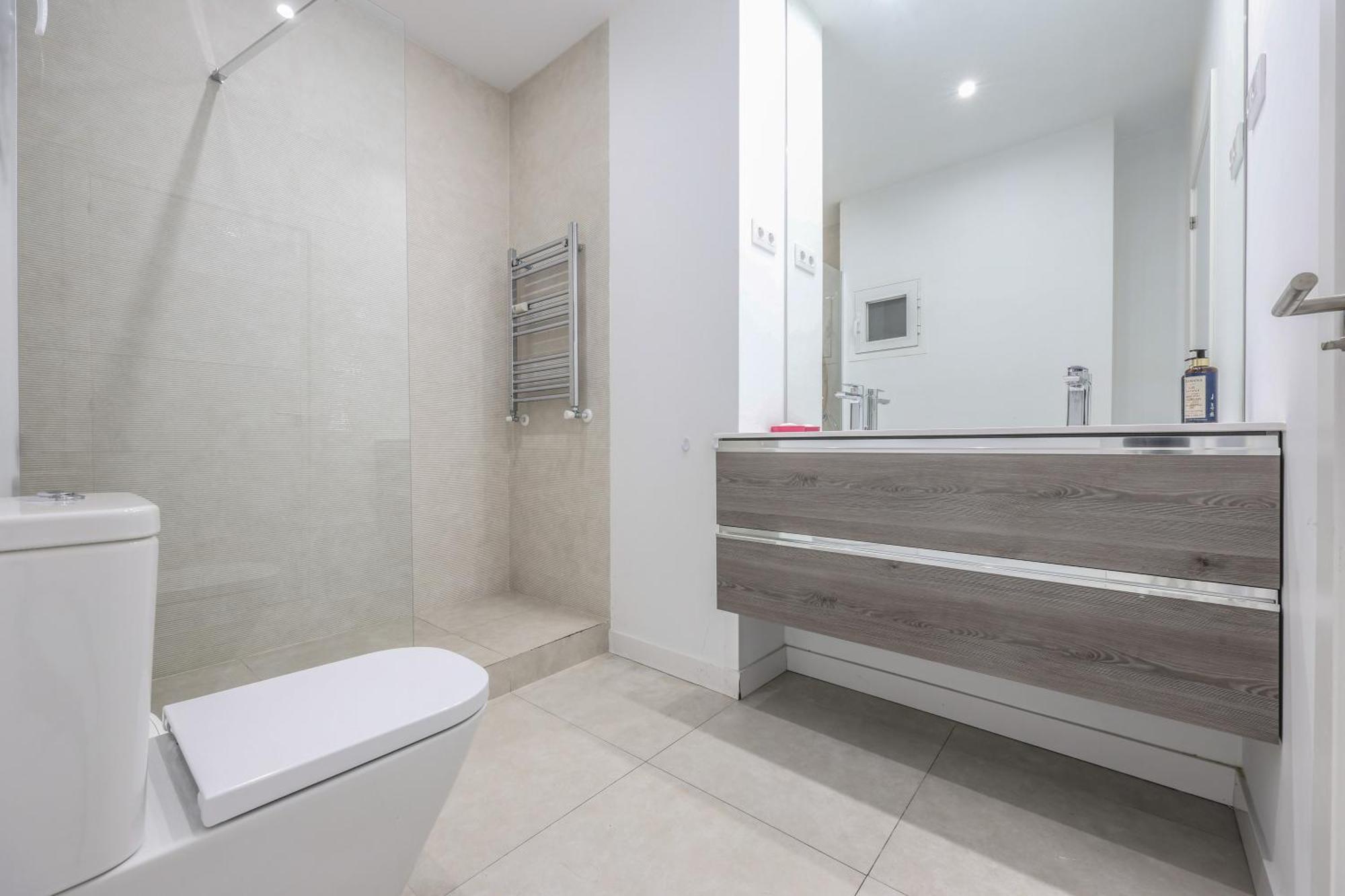 Hotel Be Coliving Madrid Centro Exterior foto